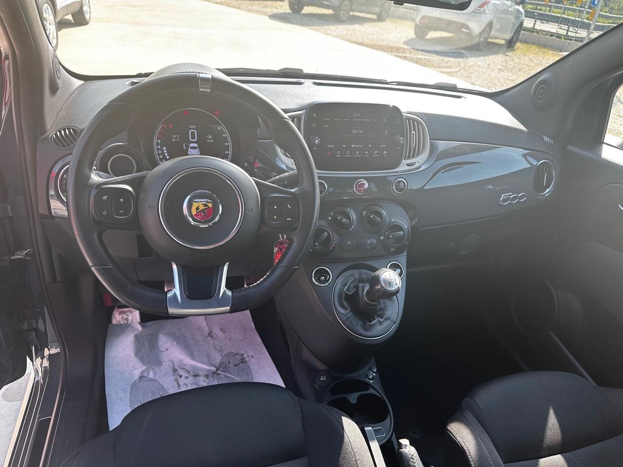 Abarth 595 1.4 Turbo T-Jet 145 CV