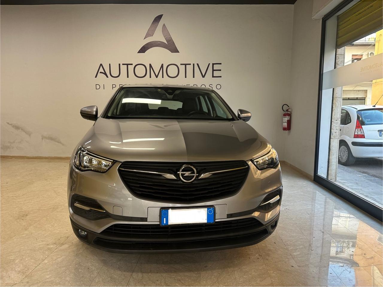 Opel Grandland X 1.5 diesel Ecotec Start&Stop aut. Business Ed.