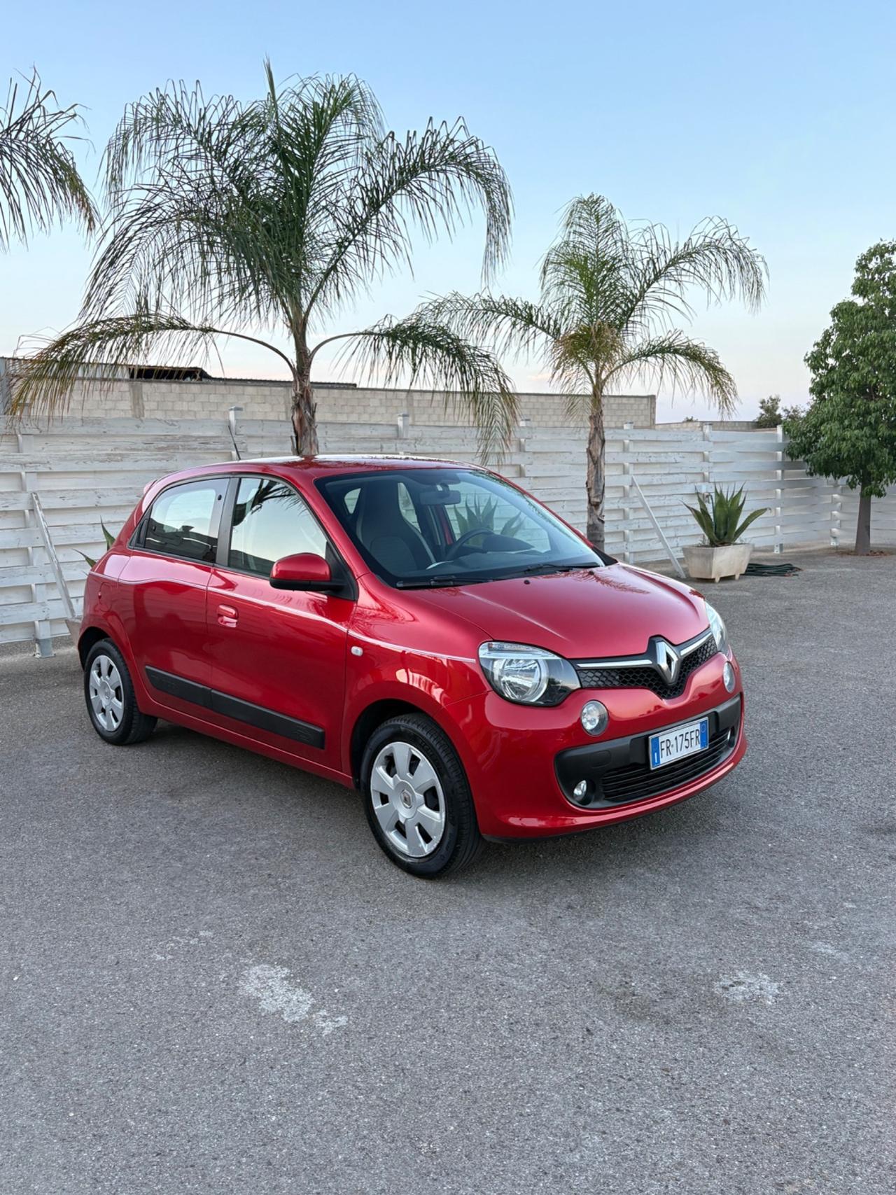 Renault Twingo pari al nuovo 1.0 benzina 125.000 km