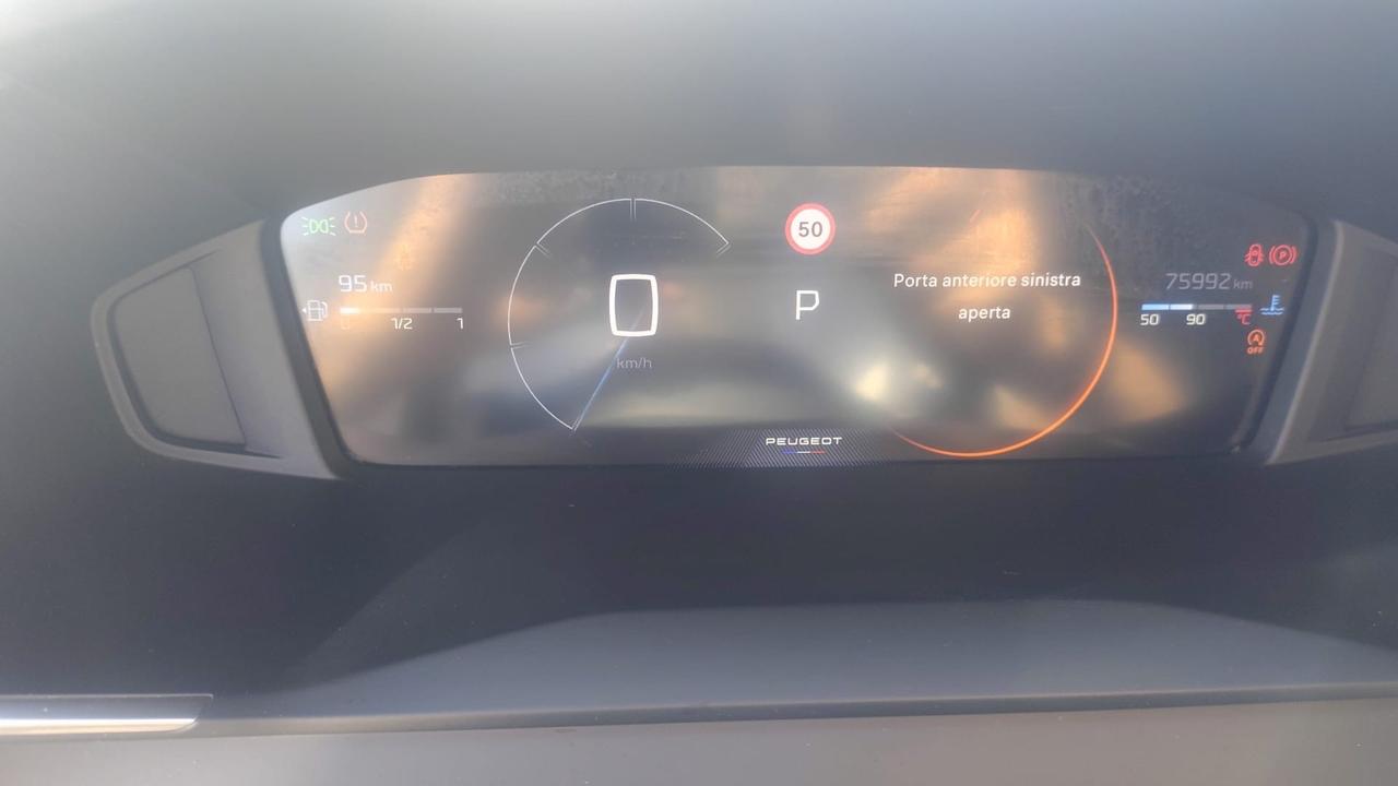 Peugeot 2008 PureTech 130 S&S EAT8 Allure