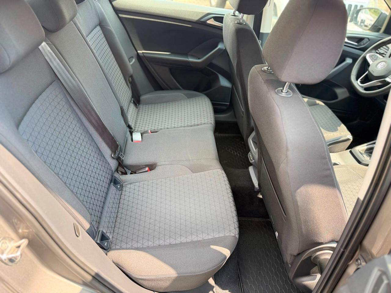 Volkswagen T-Cross 1.6 TDI DSG SCR Style BMT