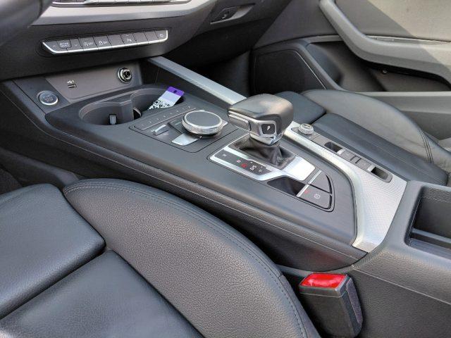 AUDI A5 Cabrio 40 TDI quattro S tronic S-line Sport