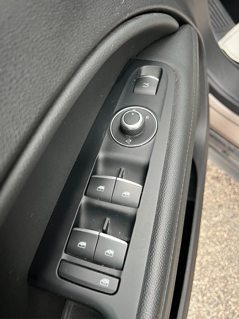 Alfa Romeo Stelvio 2.2 Turbodiesel 160 CV AT8 RWD Business