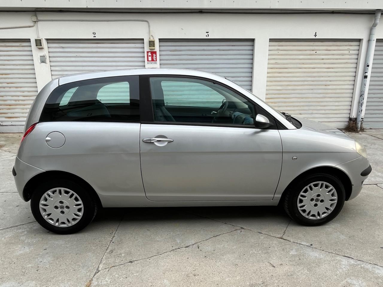 Lancia Ypsilon 1.2 Benzina