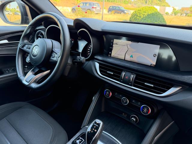 ALFA ROMEO Stelvio 190CV Q4 19'' BLACK+RETROCAMERA+2PDC+PACKBLACK