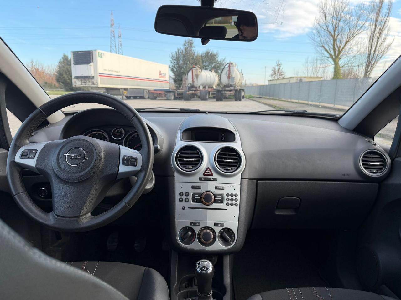 Opel Corsa 1.2 3p 172000 km