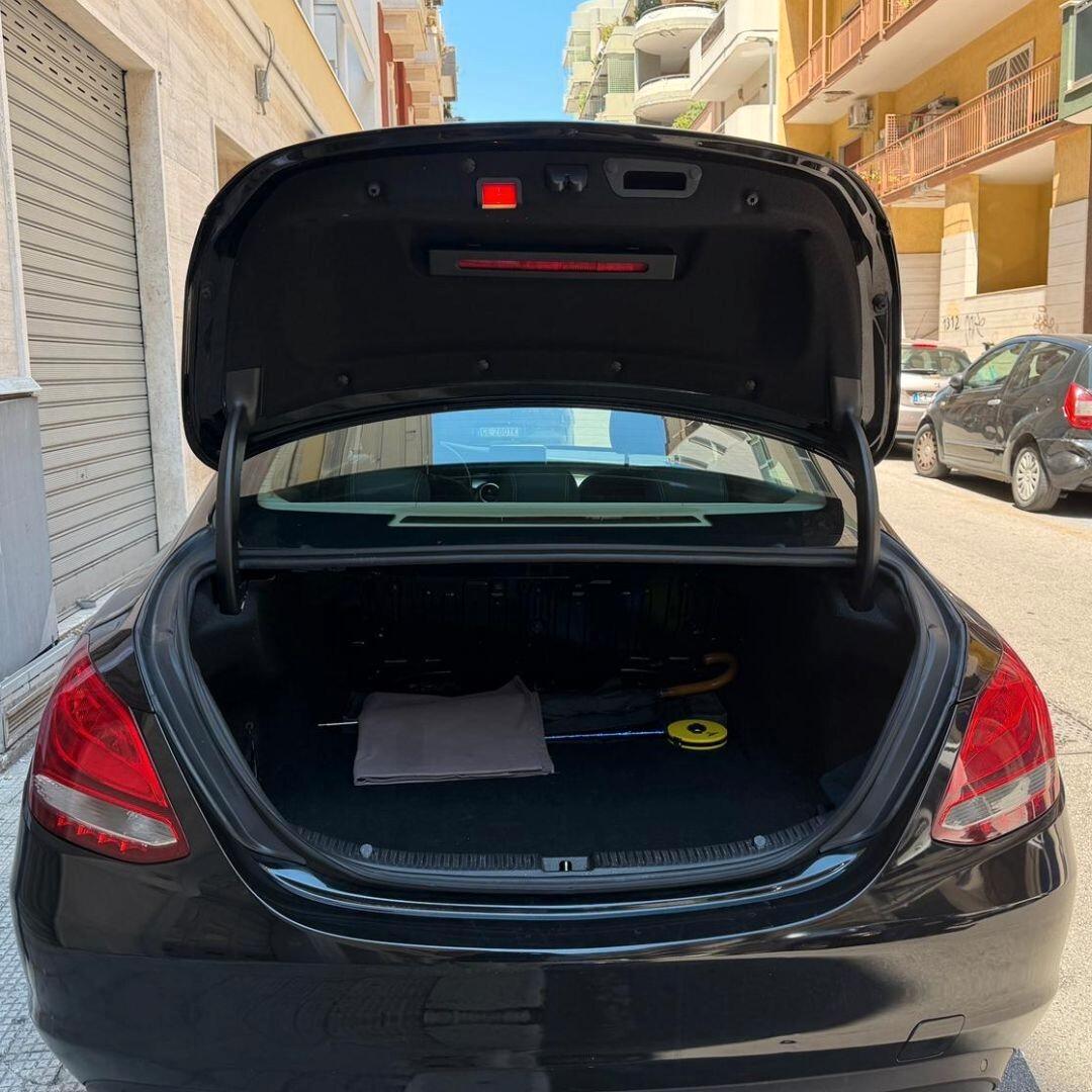 Mercedes C 180 d Auto Executive - 116CV
