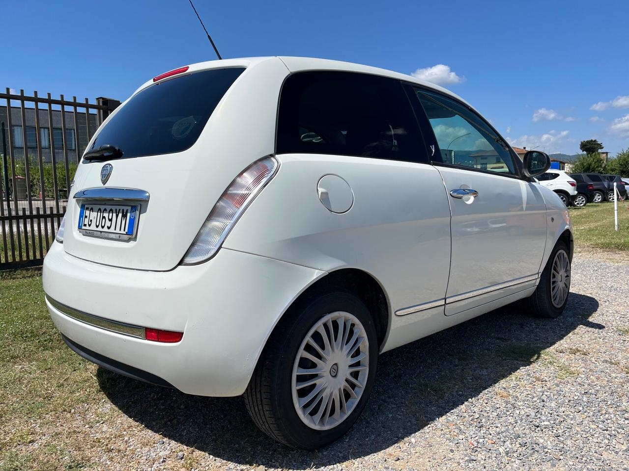 Lancia Ypsilon 1.2 69 CV
