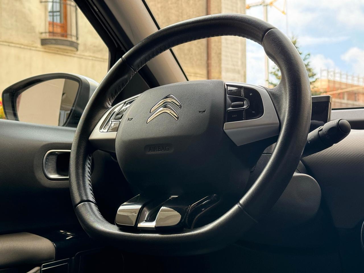 Citroen C4 Cactus 1.5 BlueHDi 100 cv S&S Shine Limited Edition