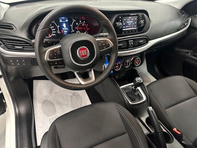 Fiat Tipo 4p 1.6 mjt Easy 120cv my19 * 32.000 KM * EURO6 *