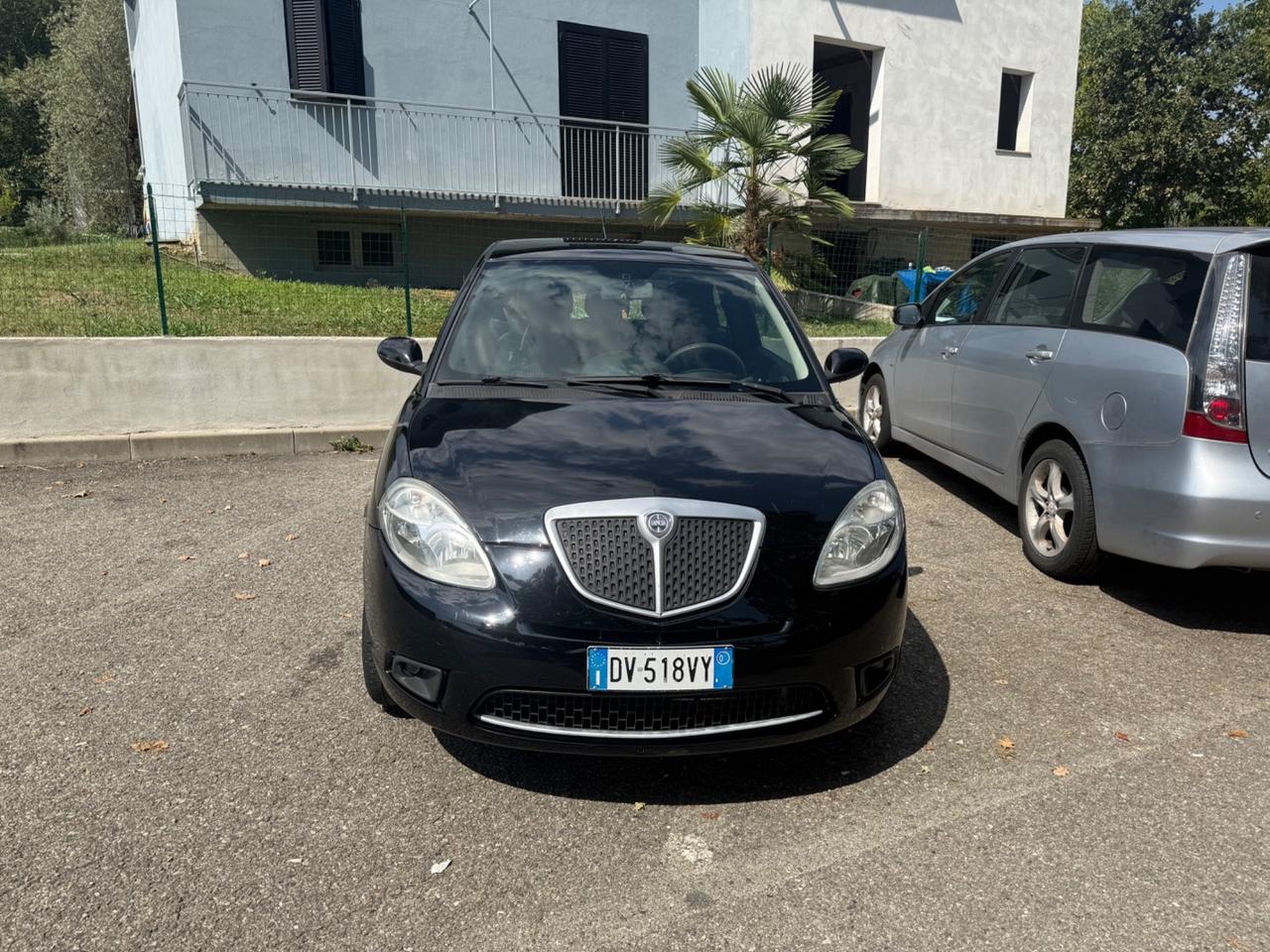 Lancia Ypsilon 1.4 Argento Ecochic GPL