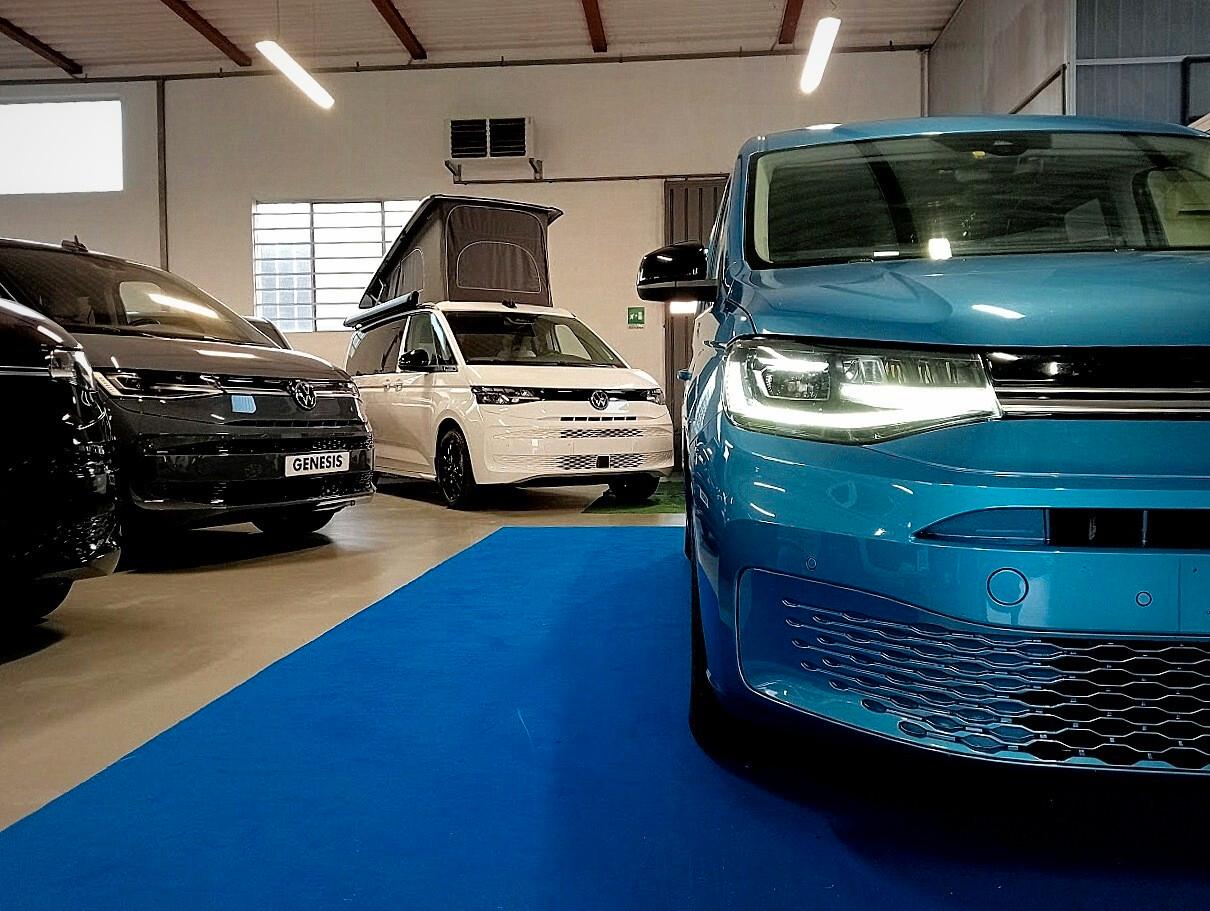 Volkswagen Caddy 2.0 TDI LIFE GANCIO FULL LED PRONTA CONSEGNA