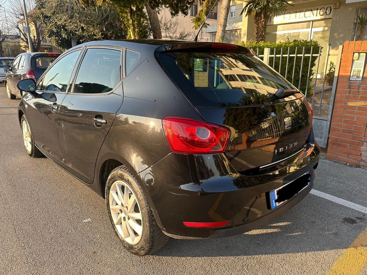 Seat Ibiza 1.2 70 CV 5.p GPL