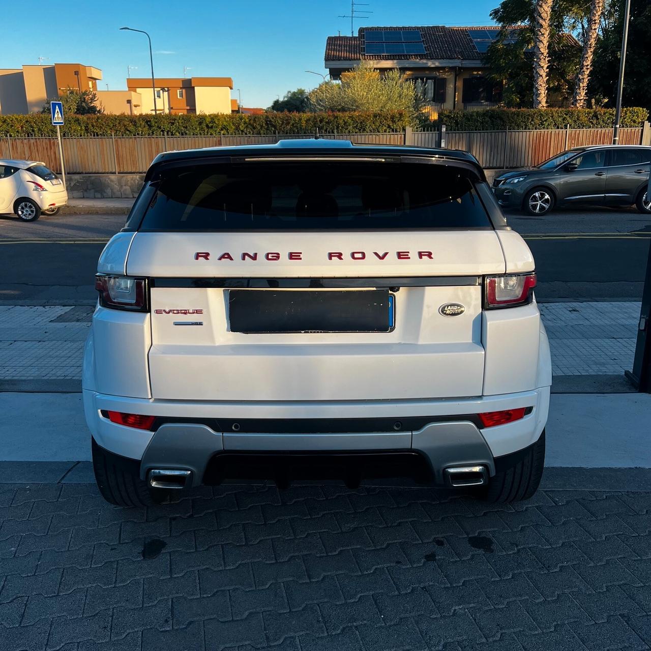 Land Rover Range Evoque 2.0 TD4 180 CV 5p. Autobiography