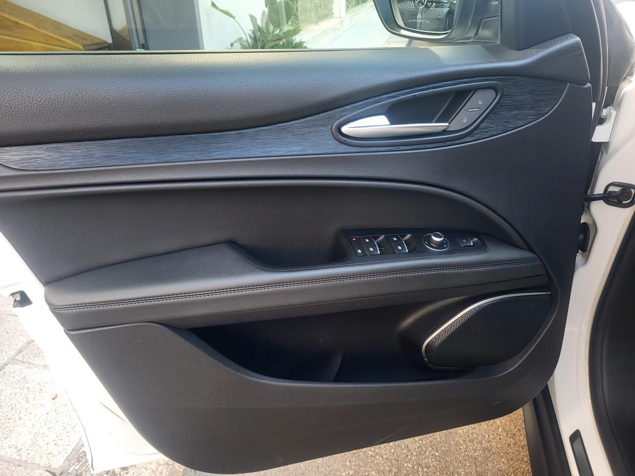 Alfa Romeo Stelvio 2.2 Turbodiesel 190 CV AT8 Q4 Super