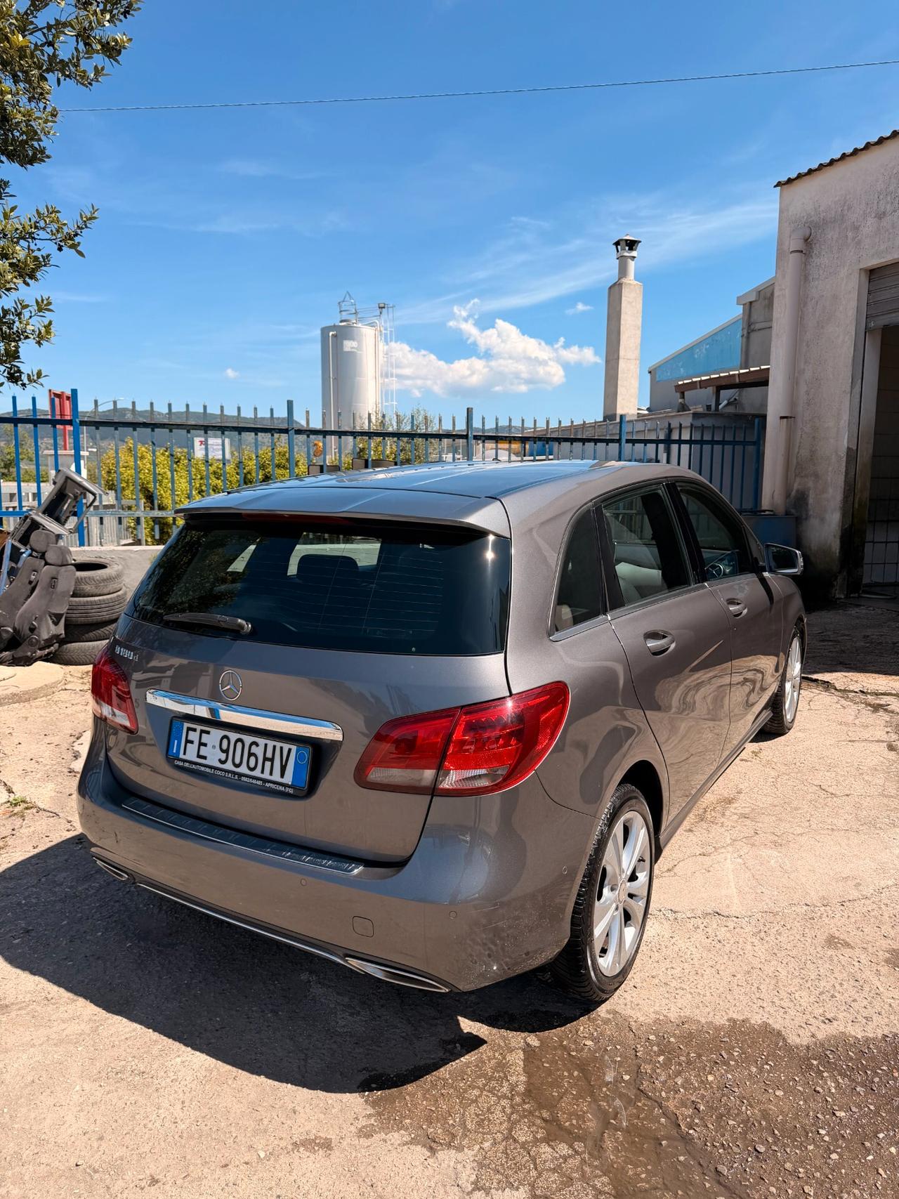 Mercedes-benz B 180 D AUTOMATIC EXECUTIVE 2017