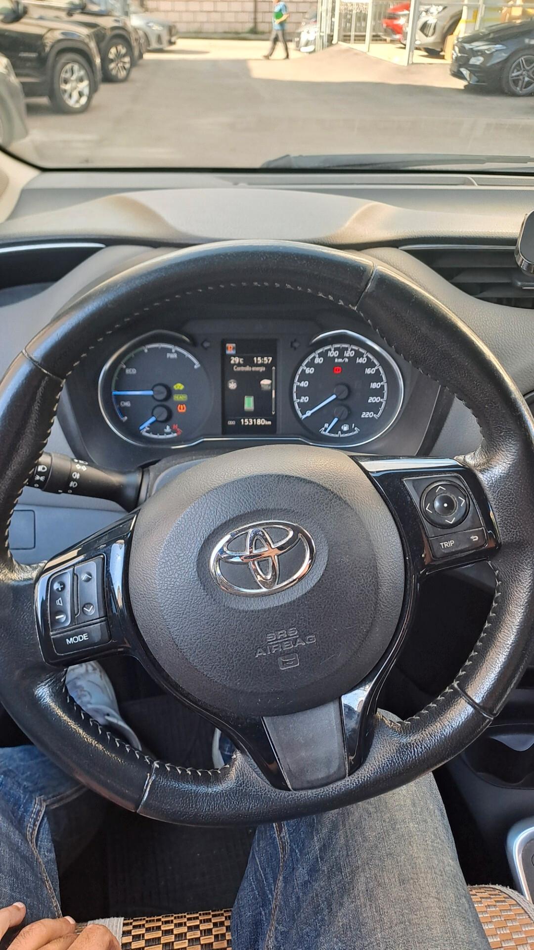 Toyota Yaris 1.5 Hybrid 73CV PERFETTA ANCHE PER NEOPATENTATI Automatica