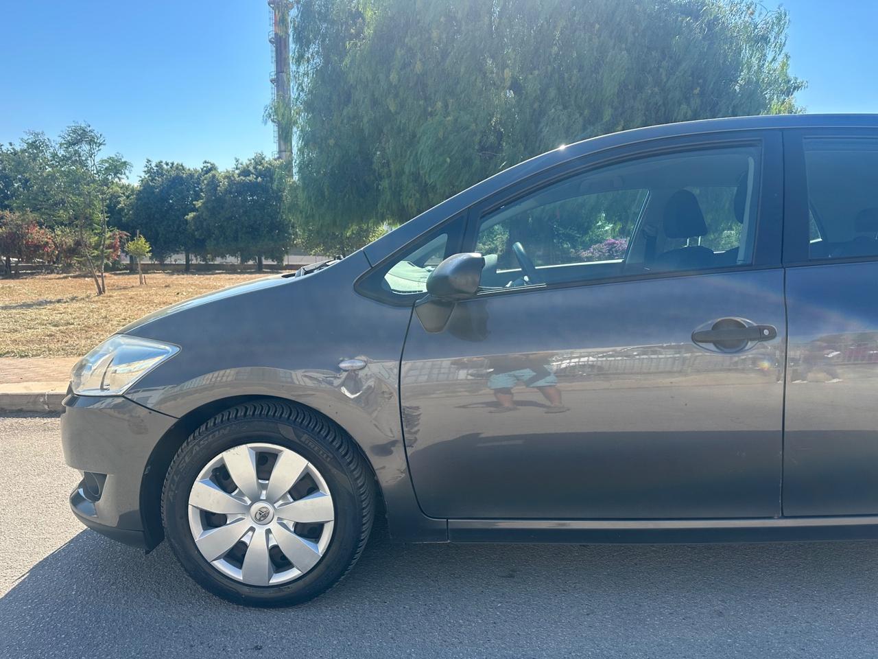 Toyota AURIS 1.4 DIESEL 2008 - SPAZIOSA