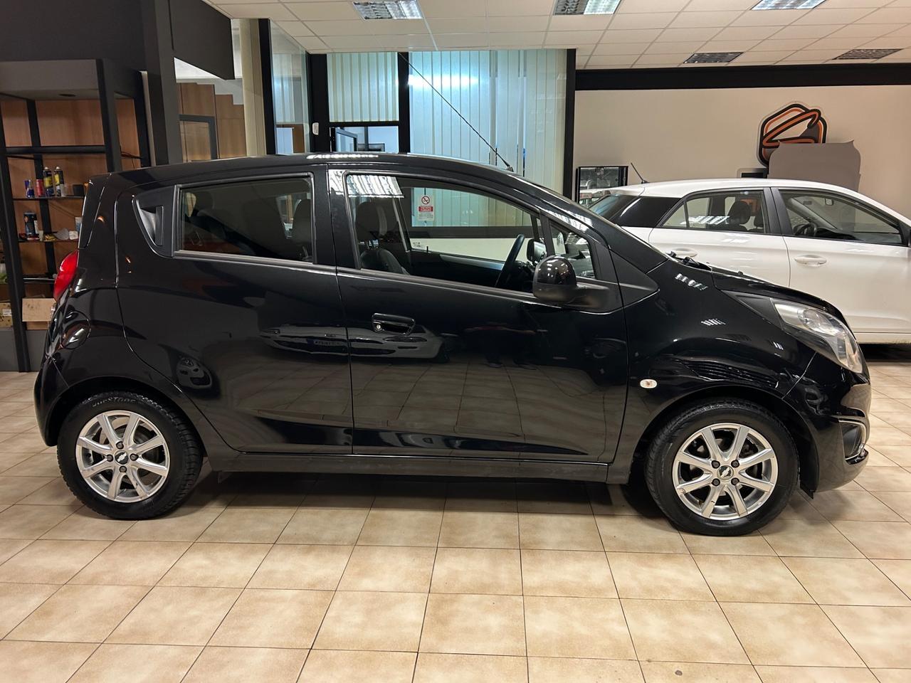 Chevrolet Spark - 2014 1.0 GPL 68 CV