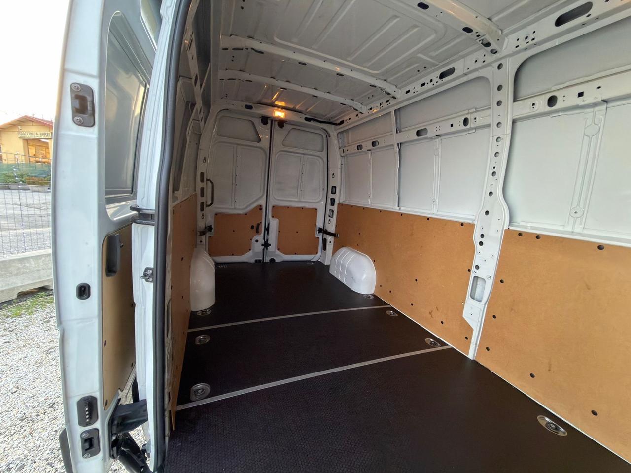 Renault Master T35 2.3 dCi Furgone