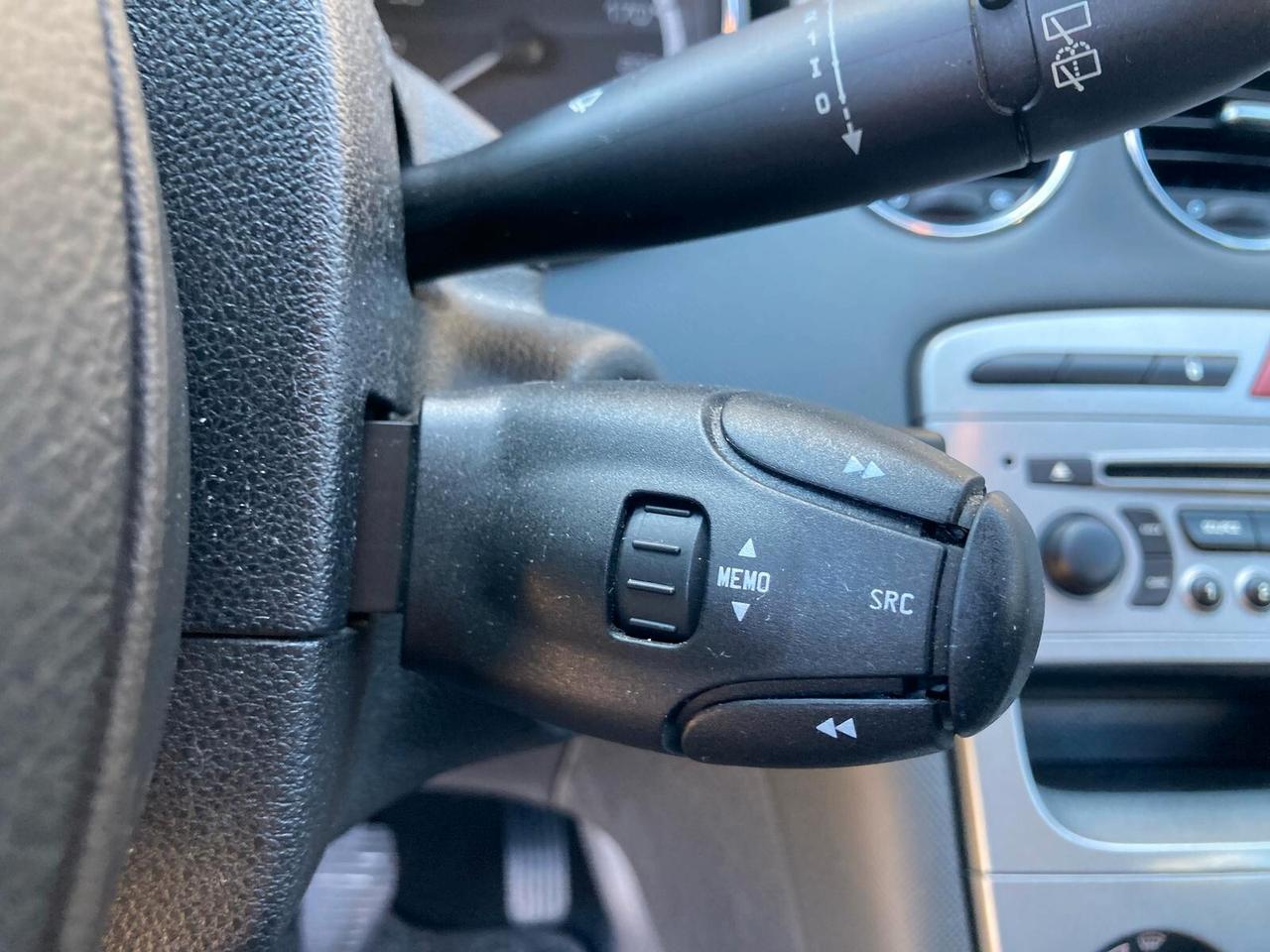 Peugeot 308 1.6 HDi - PERFETTA - 2010