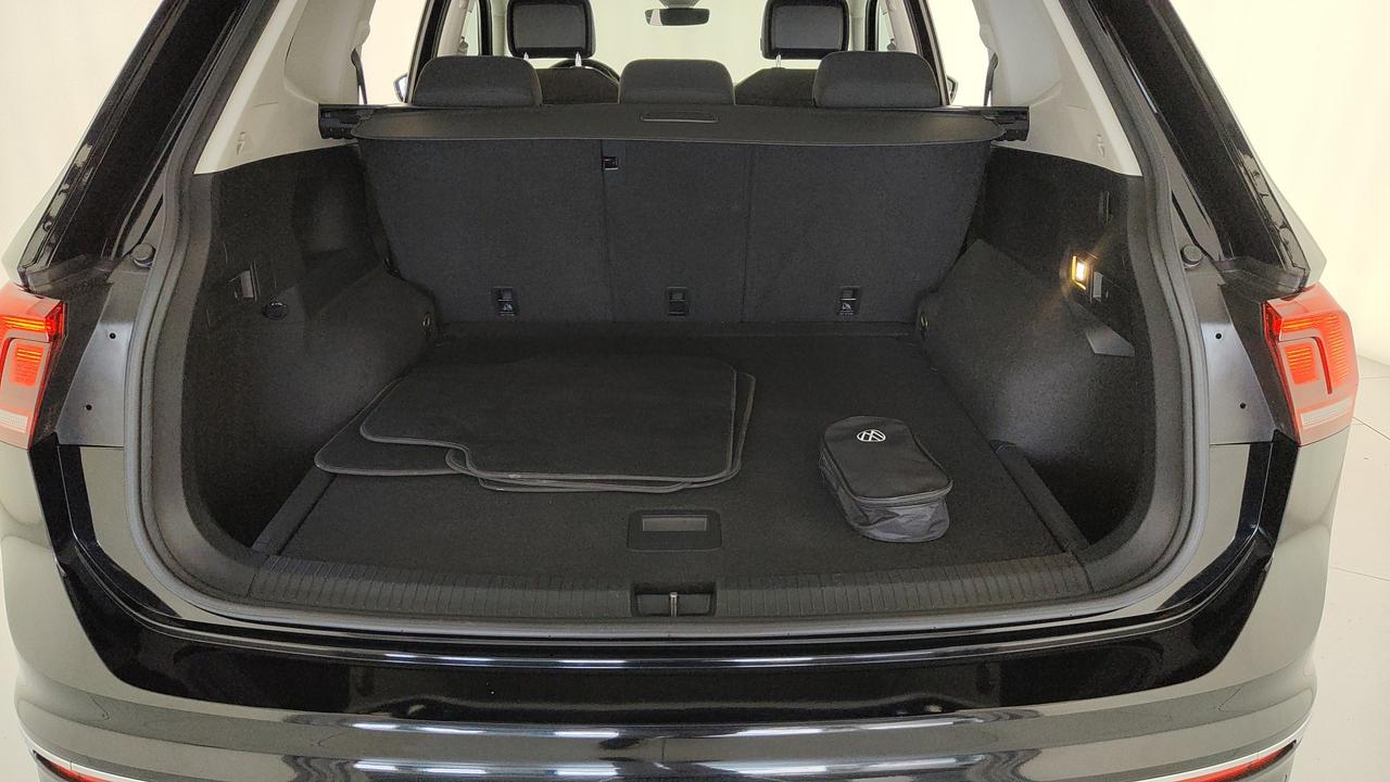 VOLKSWAGEN Tiguan Allspace 2.0 tdi Elegance 150cv dsg