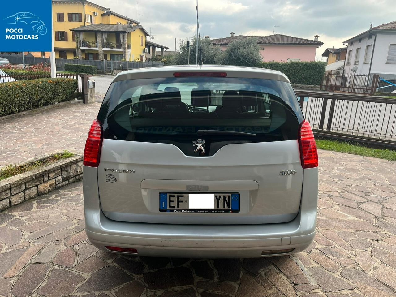 Peugeot 5008 1.6 HDi 112CV Business