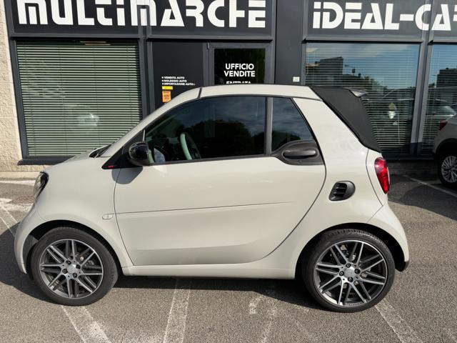 SMART ForTwo 70 1.0 Twin. Cabrio Brabus Style