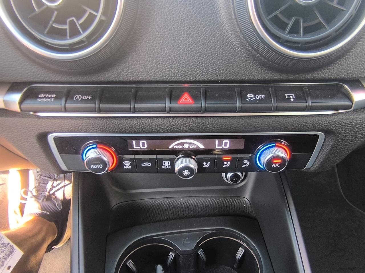 Audi A3 SPB 1.6 TDI S tronic Sport