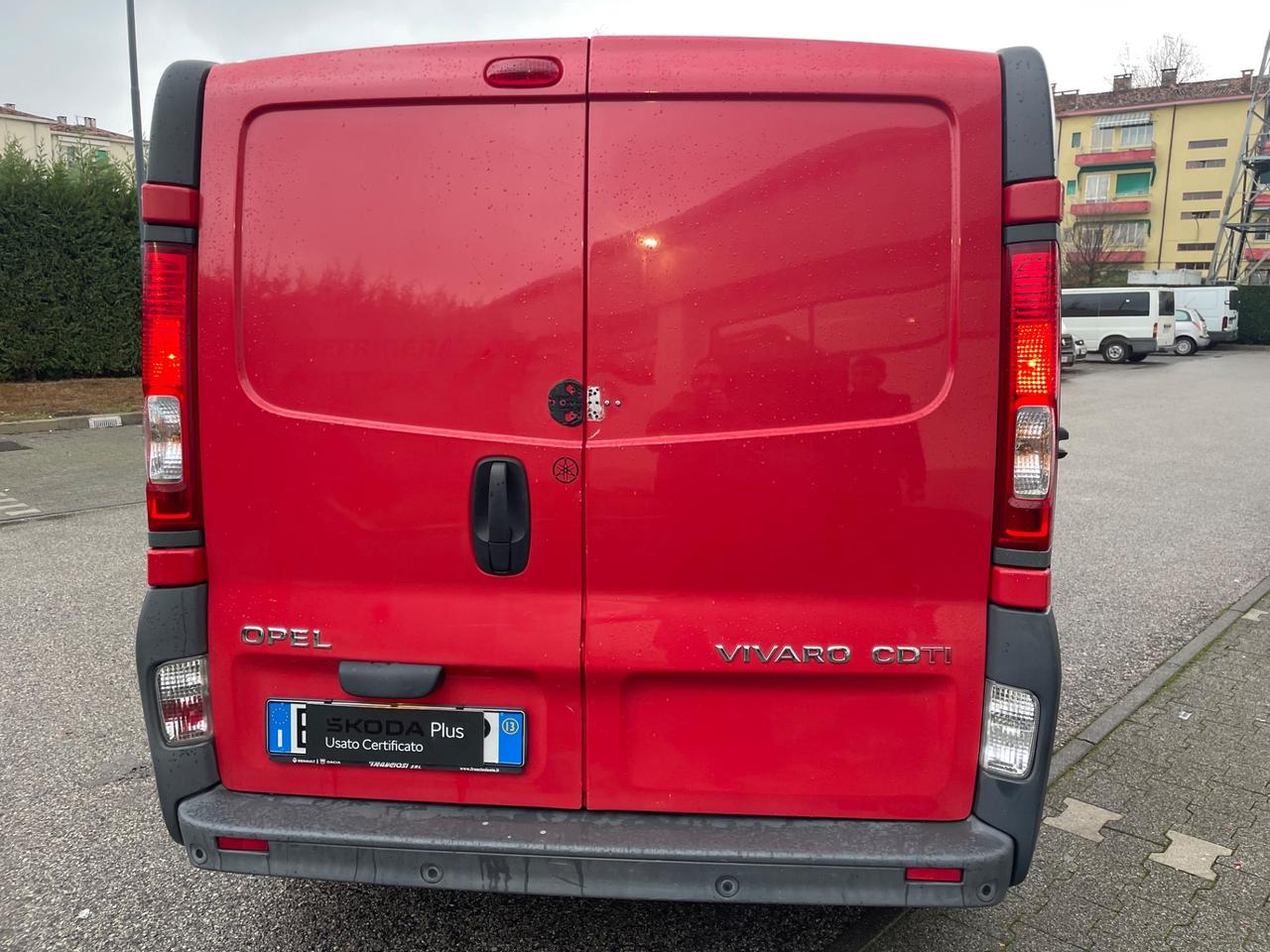 Opel Vivaro 2.0 CDTI 120CV anno 2013 pronto uso