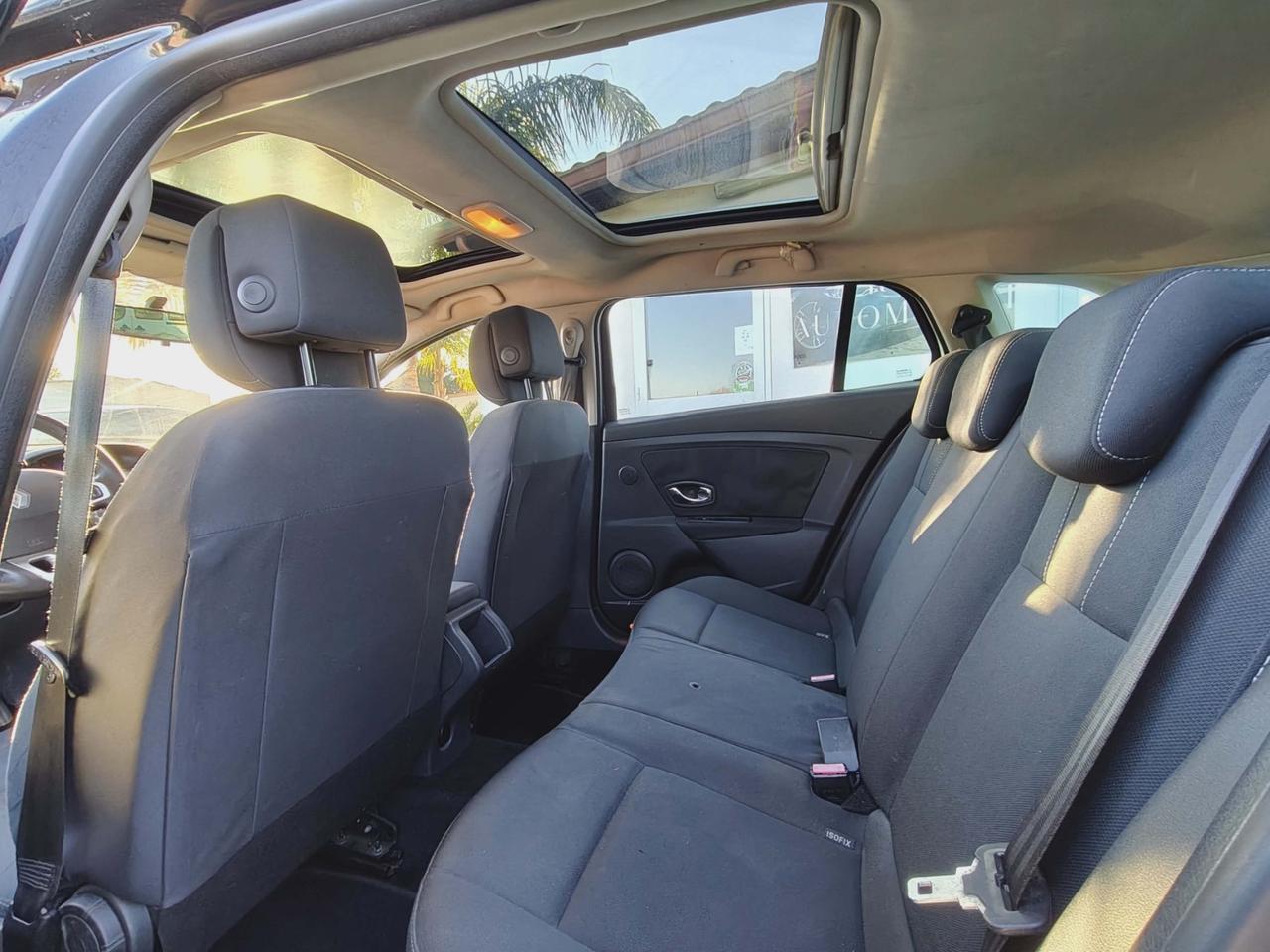 Renault Mégane 1.5 dCi 110CV Attractive Autocarro - 2011