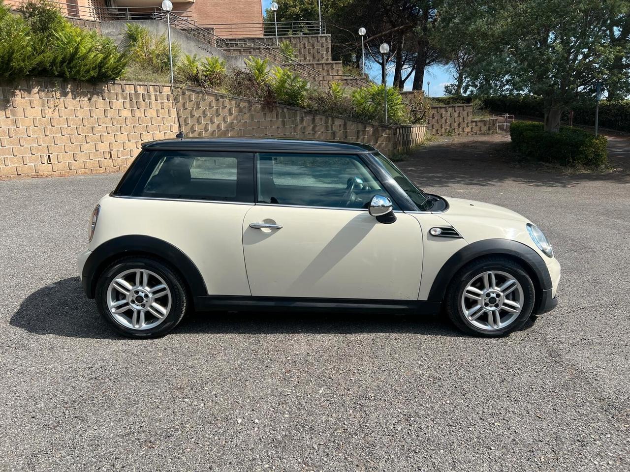 Mini Cooper Coupe 1.6 Coupé
