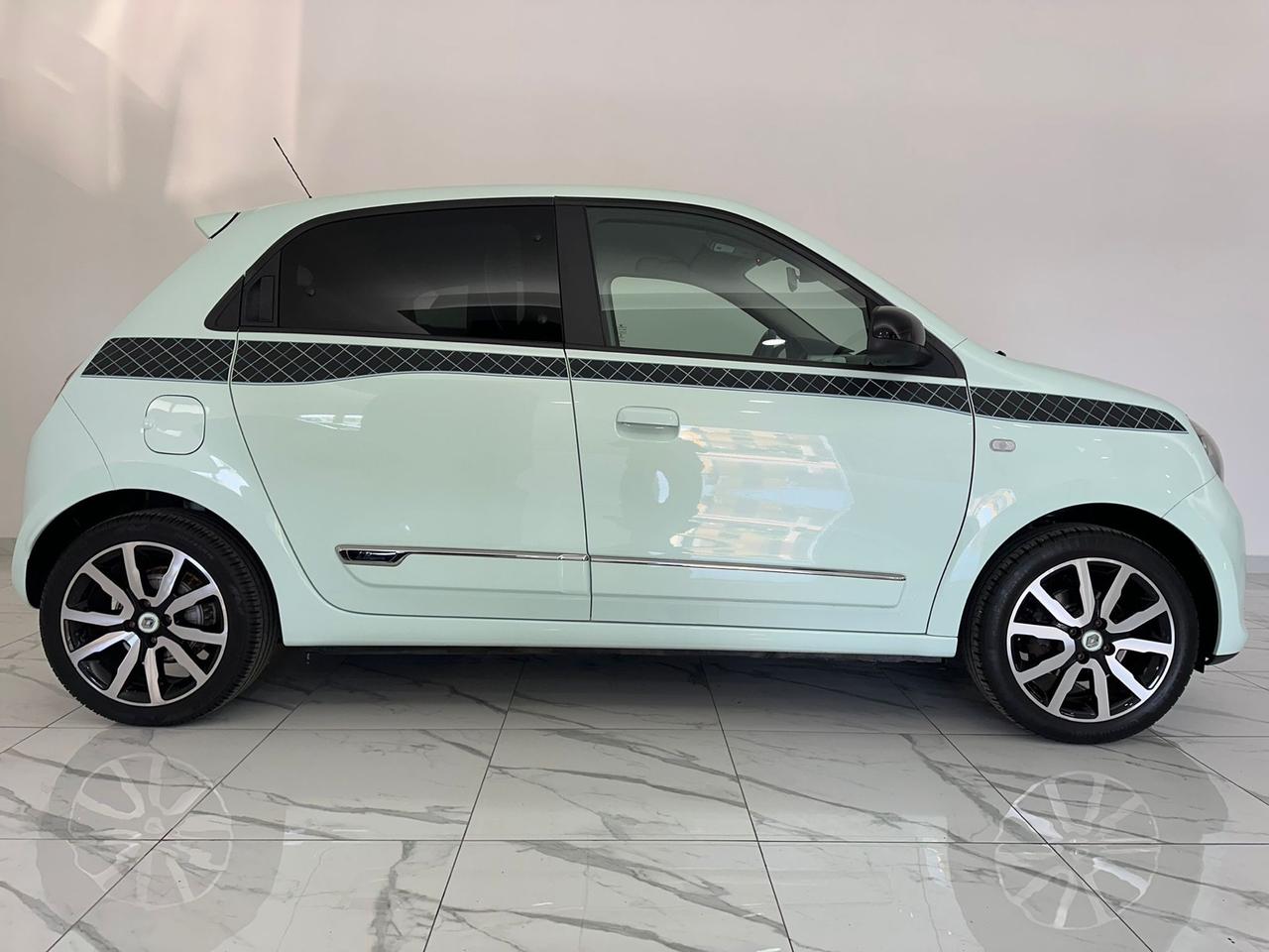 RENAULT TWINGO LA PARISIENNE 90 CV AUTOMATICA