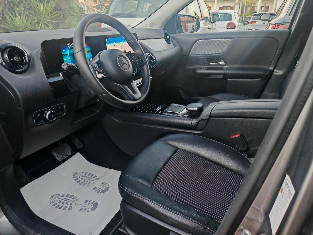 Mercedes-benz GLA 180d navig cam led 2022