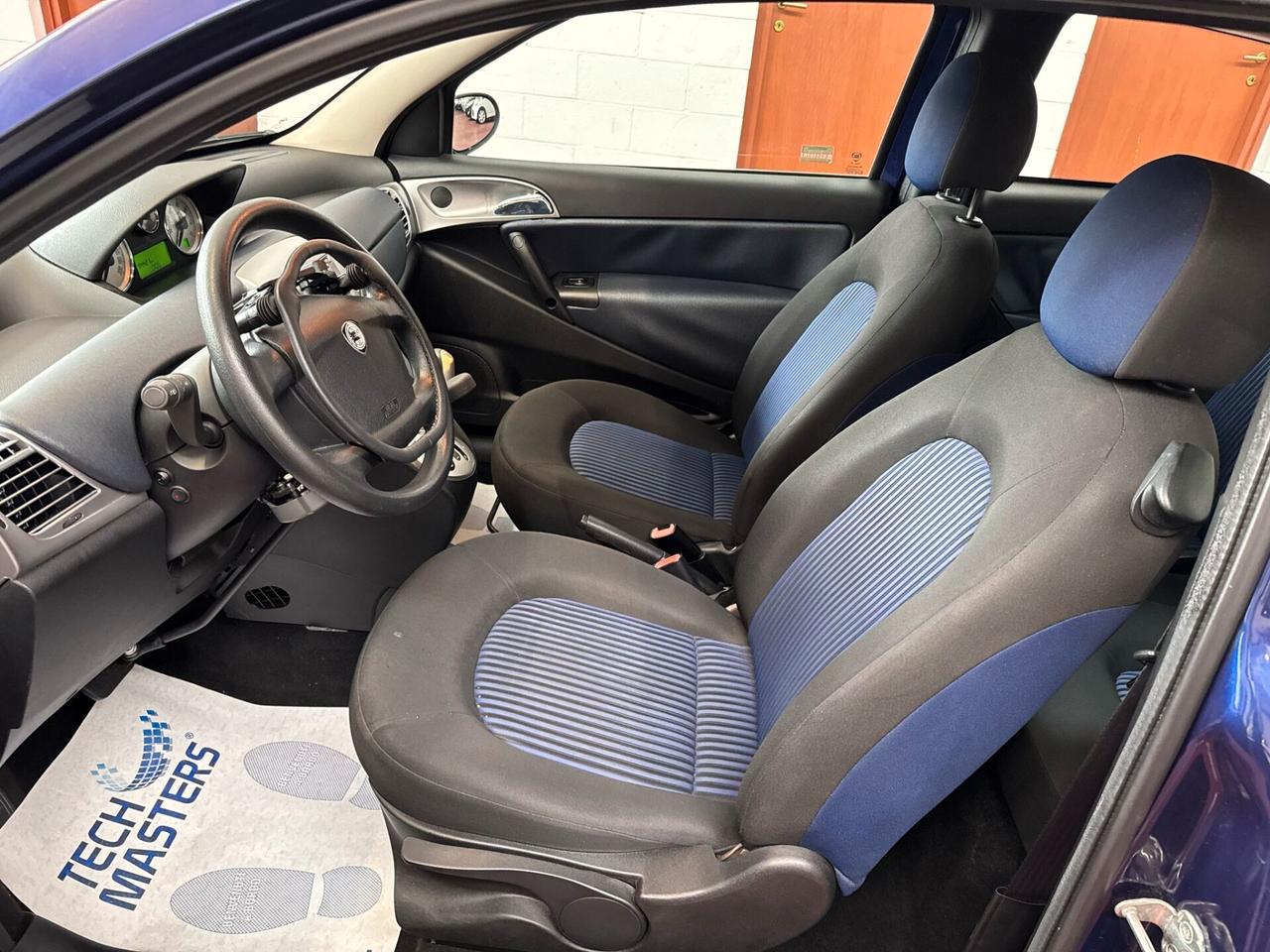 Lancia Ypsilon 1.4 16V Platino AUTO CON ALLESTIMENTO PER DISABILI