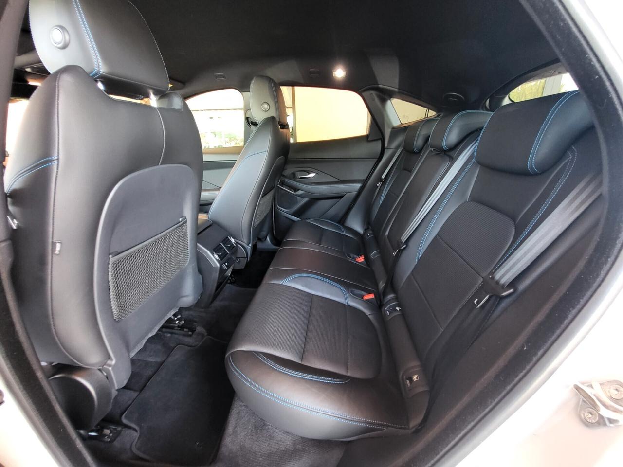Jaguar E-Pace 2.0D 180 CV AWD aut. R-Dynamic