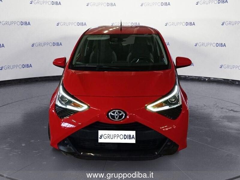 Toyota Aygo II 2018 5p 5p 1.0 x-play m-mt 72cv