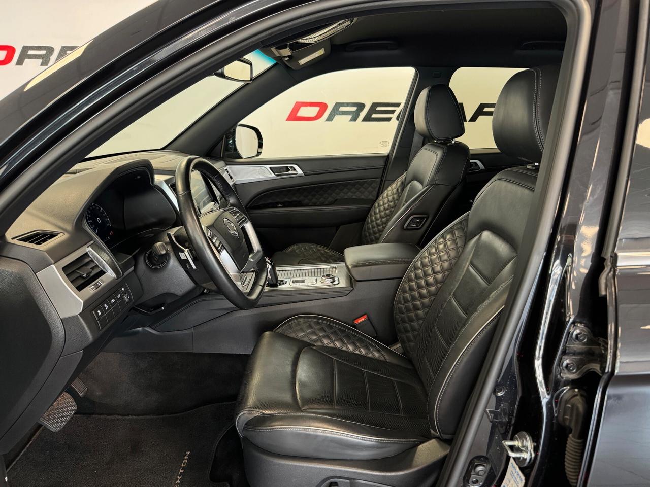 Ssangyong REXTON 2.2 4WD Icon 8 A/T FULL OPTIONAL