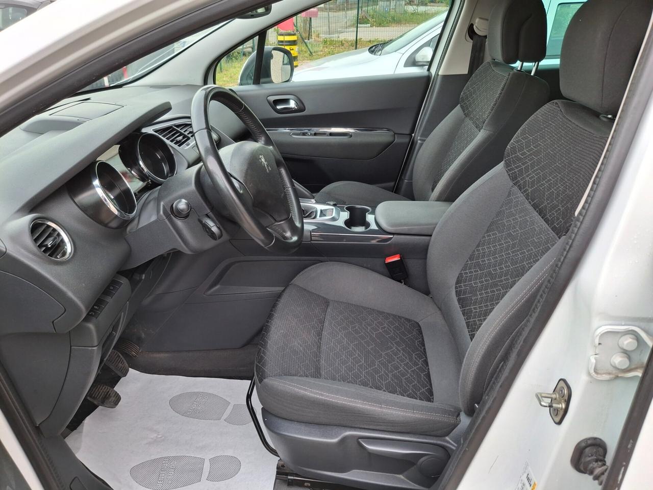 Peugeot 3008 BlueHDi 120 S&S Allure