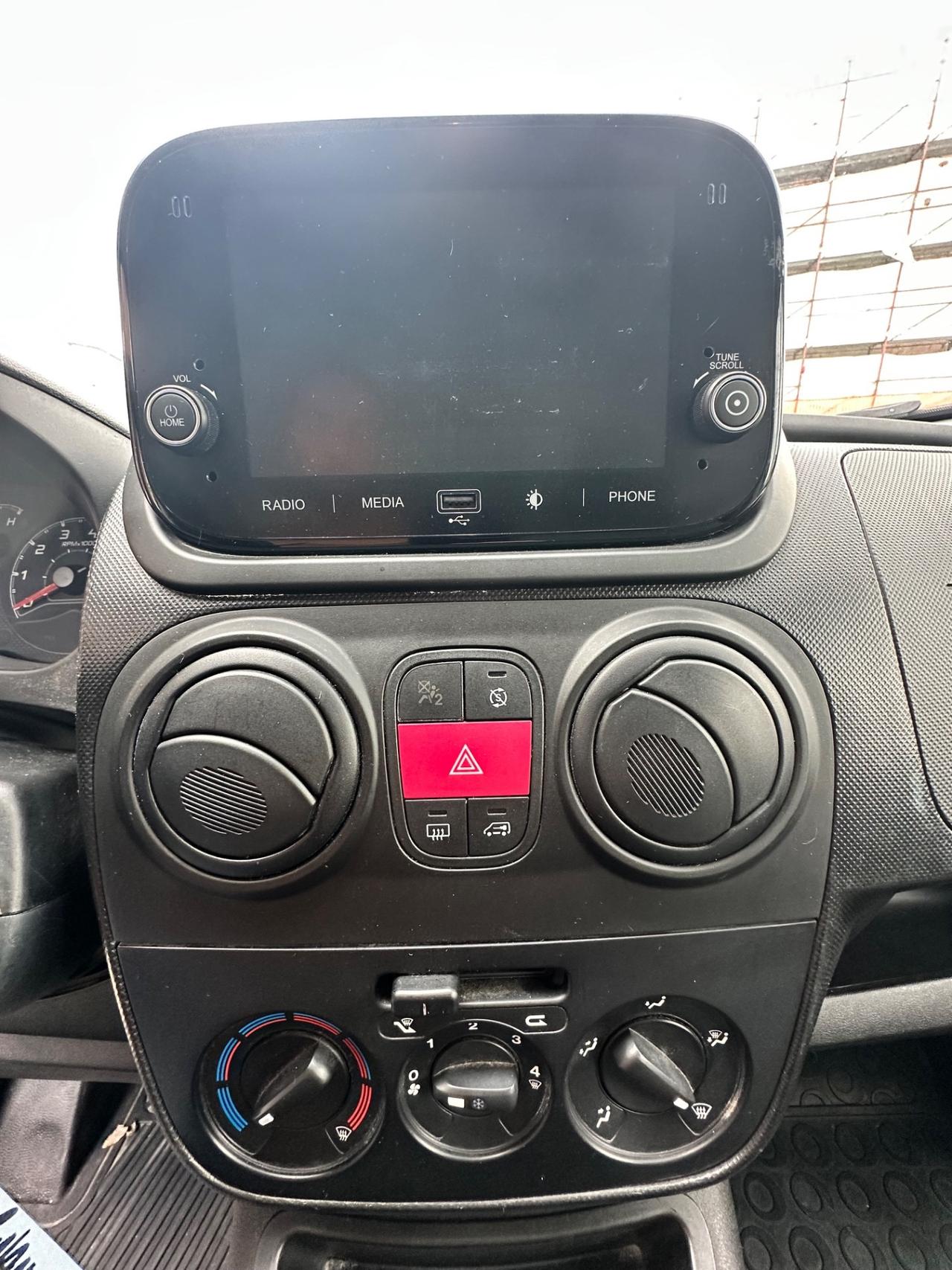 Fiat Fiorino 1.3 MJT 95CV Cargo SX