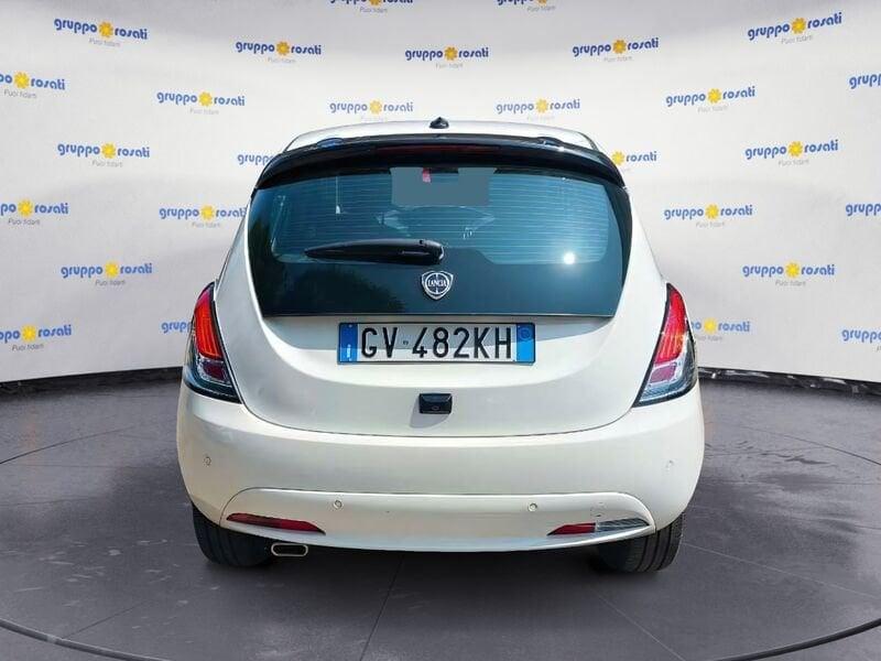 Lancia Ypsilon New 5 porte My24 1.0 Firefly 70 CvStart&Stop Hybrid Oro