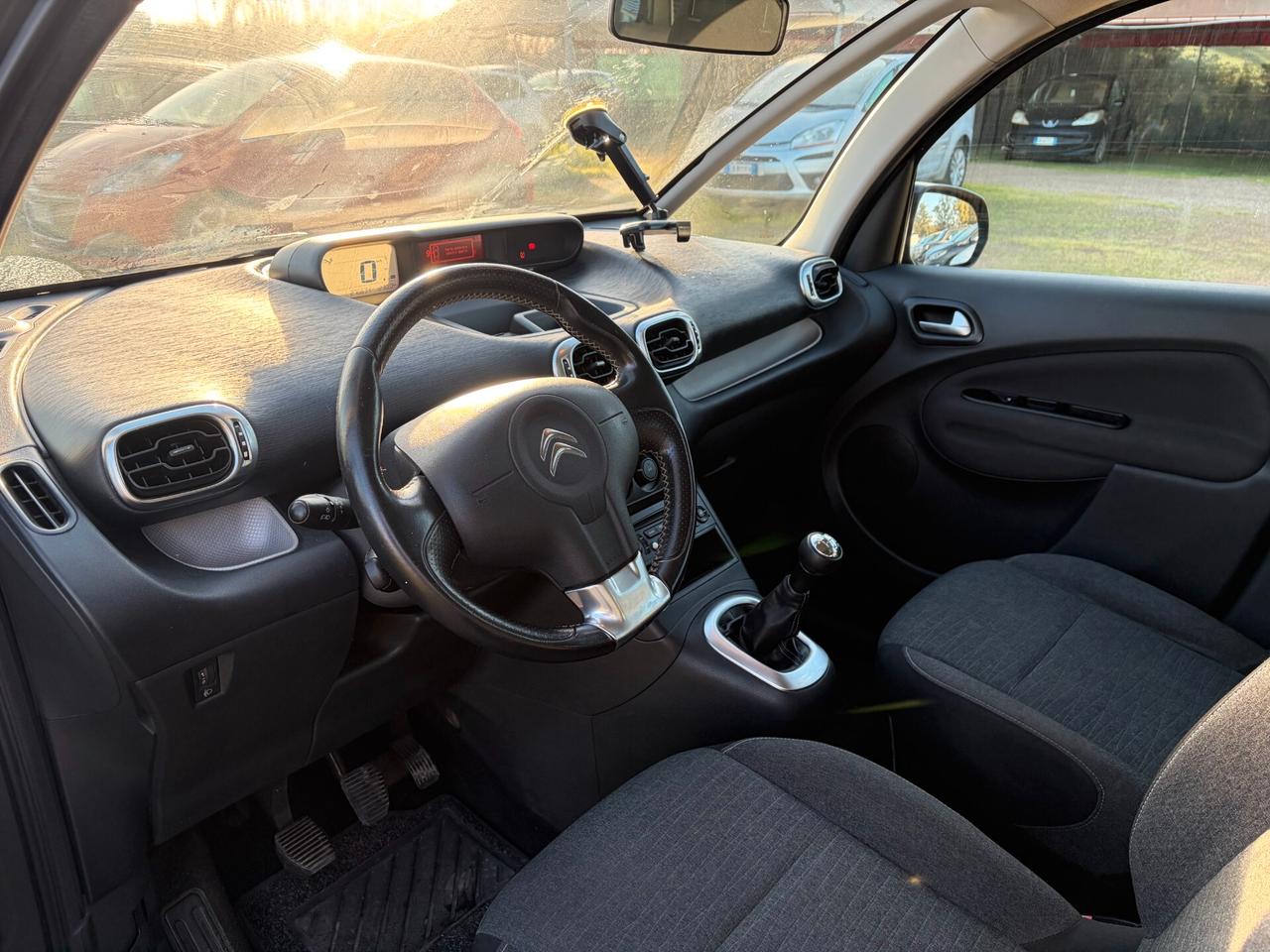 CITROEN C3 PICASSO ANNO 2017 1.6 HDI 99CV