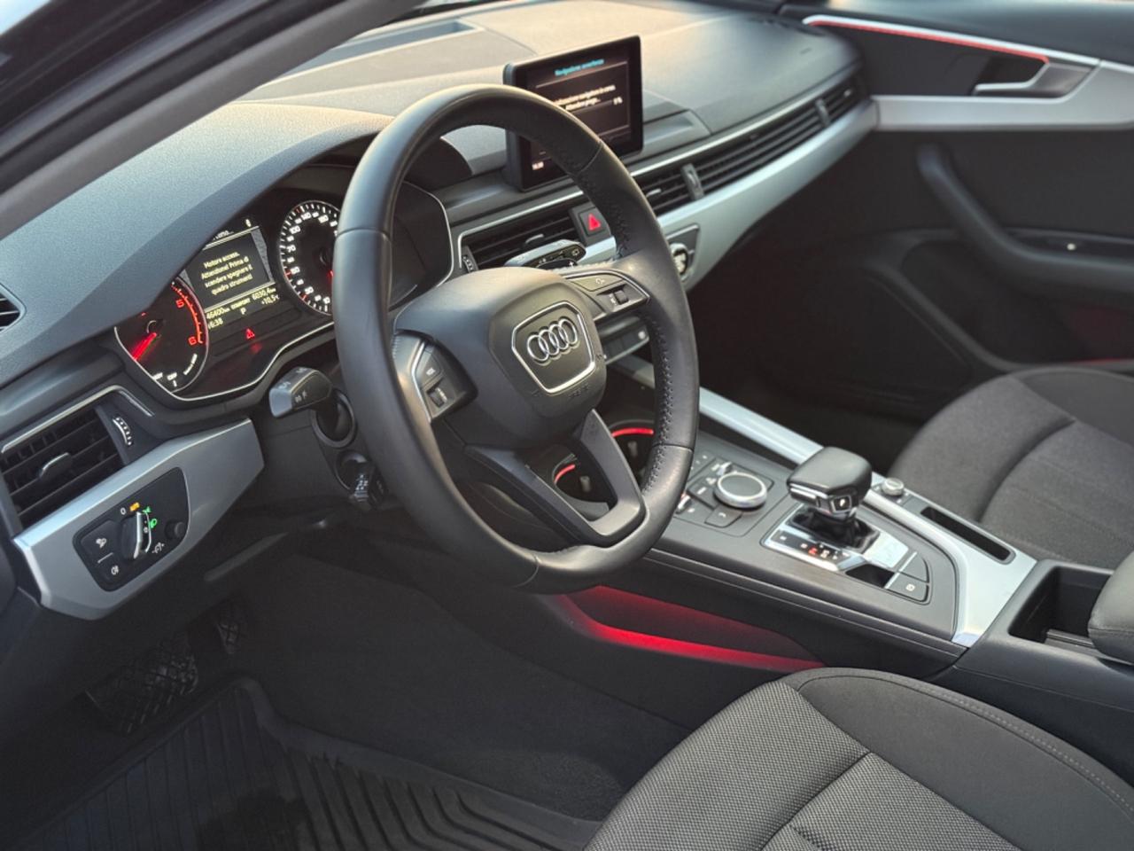 Audi A4 Avant 2.0 TDI 122 CV edition S Tronic