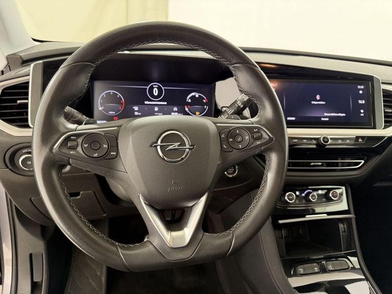 Opel Grandland 1.5 130cv AT8 Business Elegance