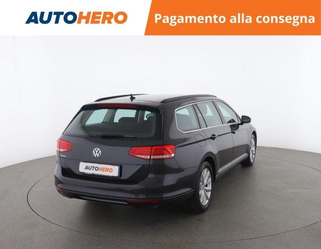 VOLKSWAGEN Passat Variant 2.0 TDI DSG Business BlueMotion Tech