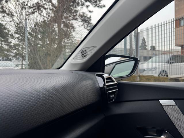 CITROEN C4 X PureTech 130CV EAT8 Max KM. 17.900