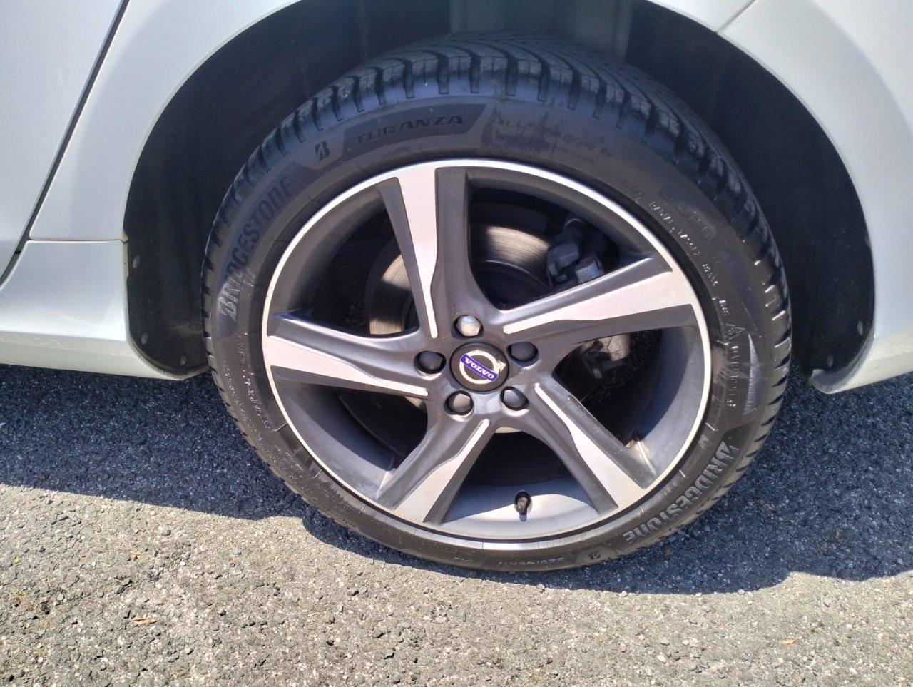 Volvo V40 2.0 d3 R-design geartronic