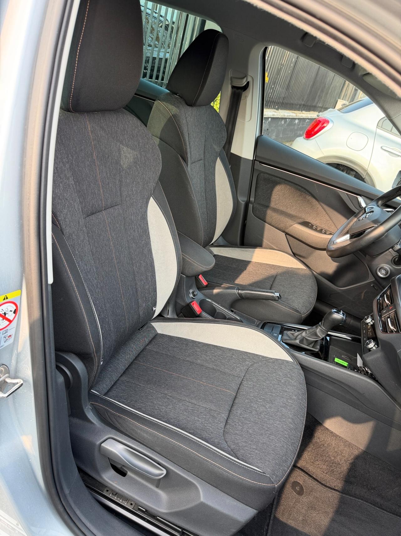 Skoda Kamiq 1.0 TSI 115 CV DSG Dark Shade