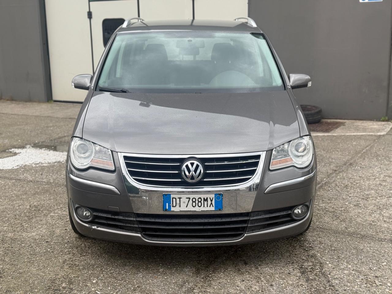 Volkswagen Touran 2.0 TDI DPF Highline