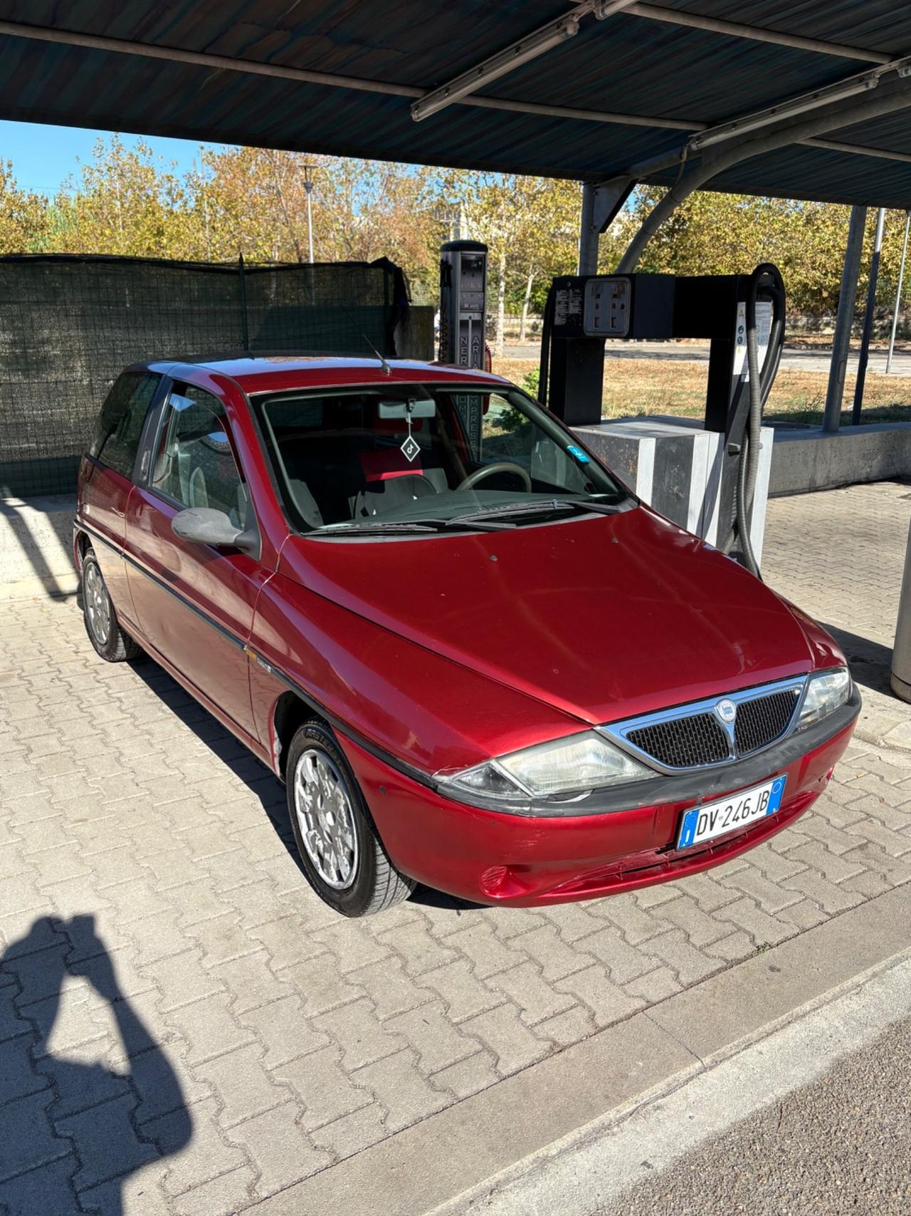 Lancia Y 1.2i cat LS